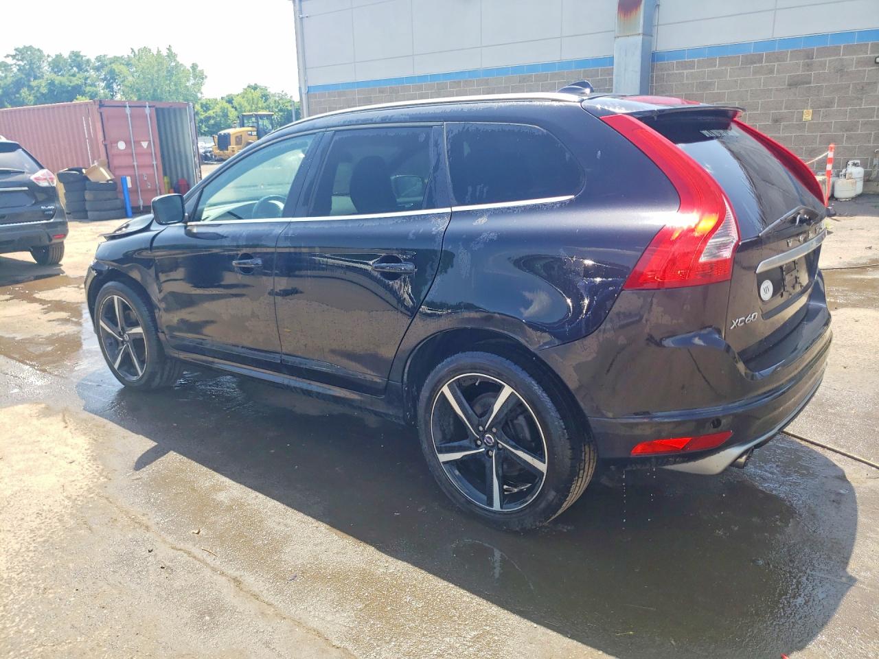 2015 VOLVO XC60
