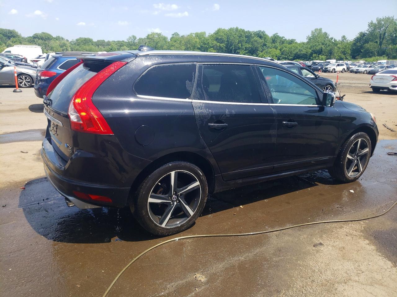 2015 VOLVO XC60