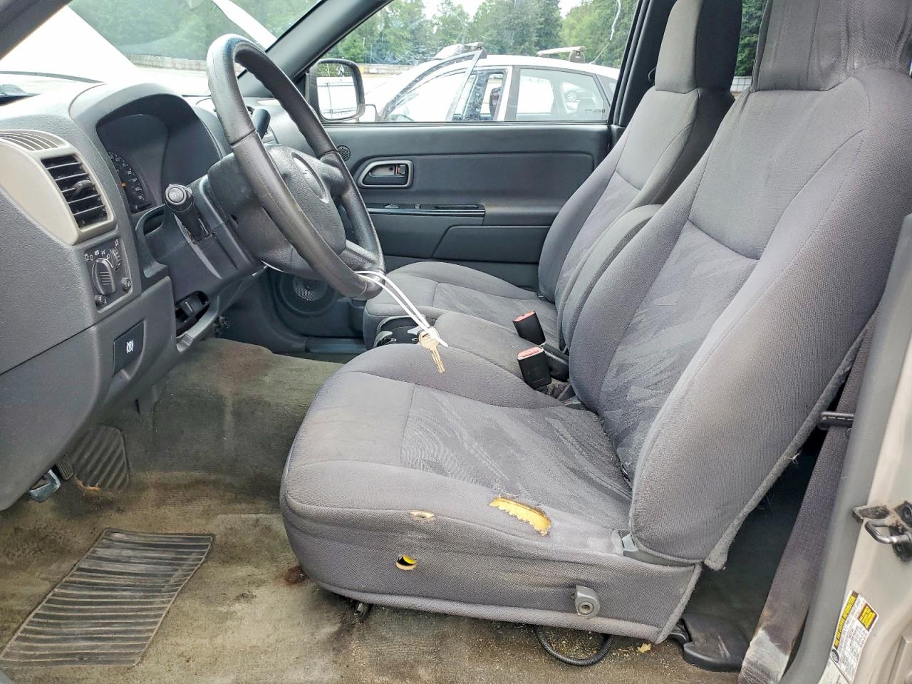 2004 CHEVROLET COLORADO