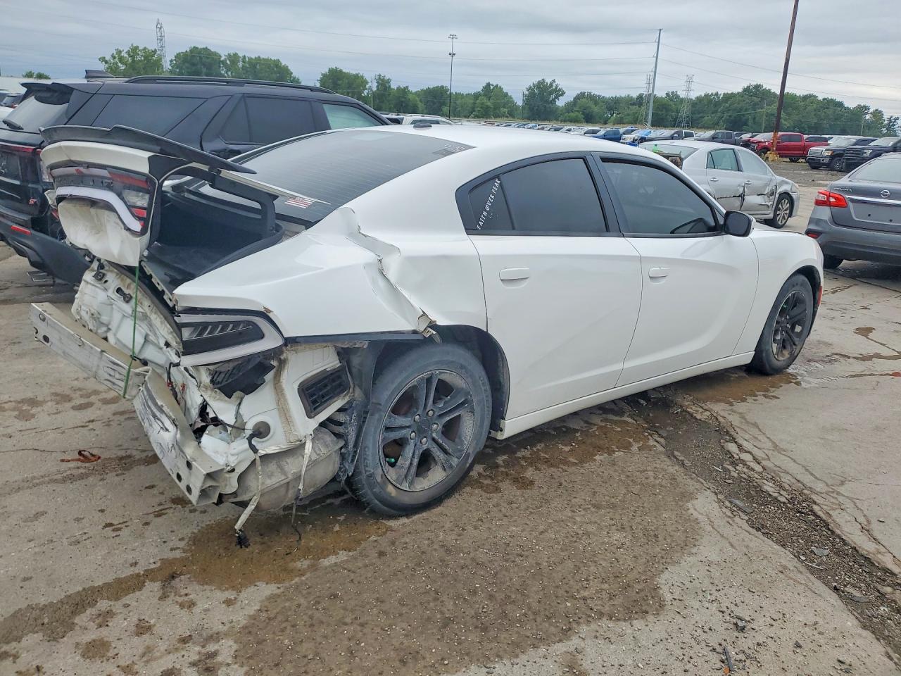 2015 DODGE CHARGER