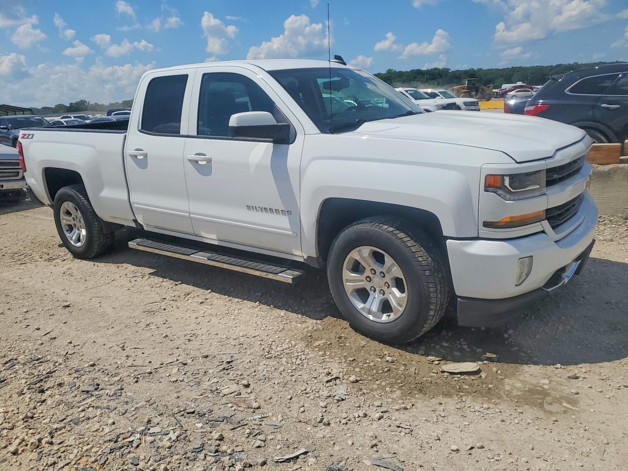 2018 CHEVROLET SILVERADO