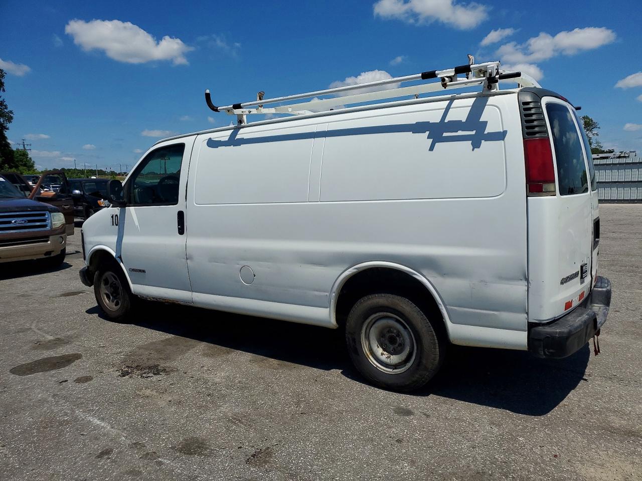 2001 CHEVROLET EXPRESS