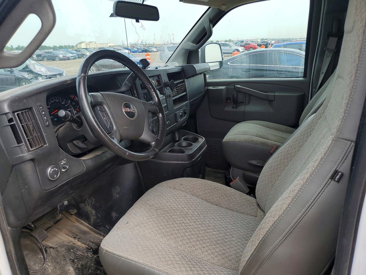 2020 GMC SAVANA
