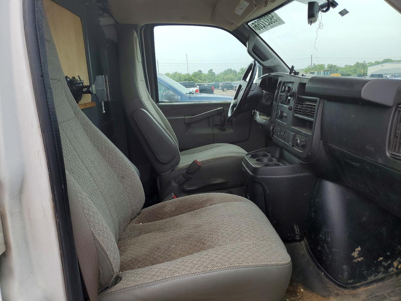 2020 GMC SAVANA