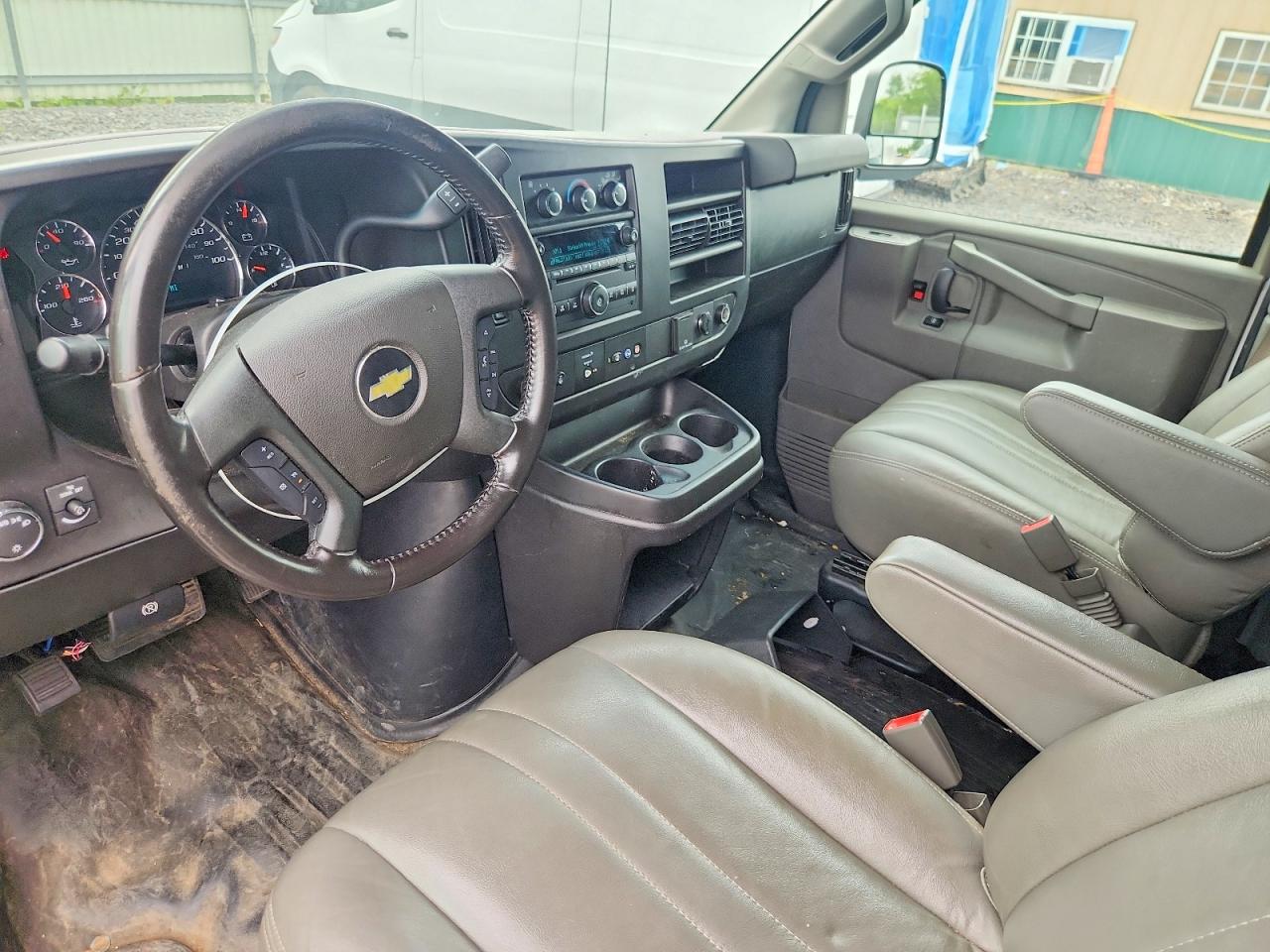 2020 CHEVROLET EXPRESS