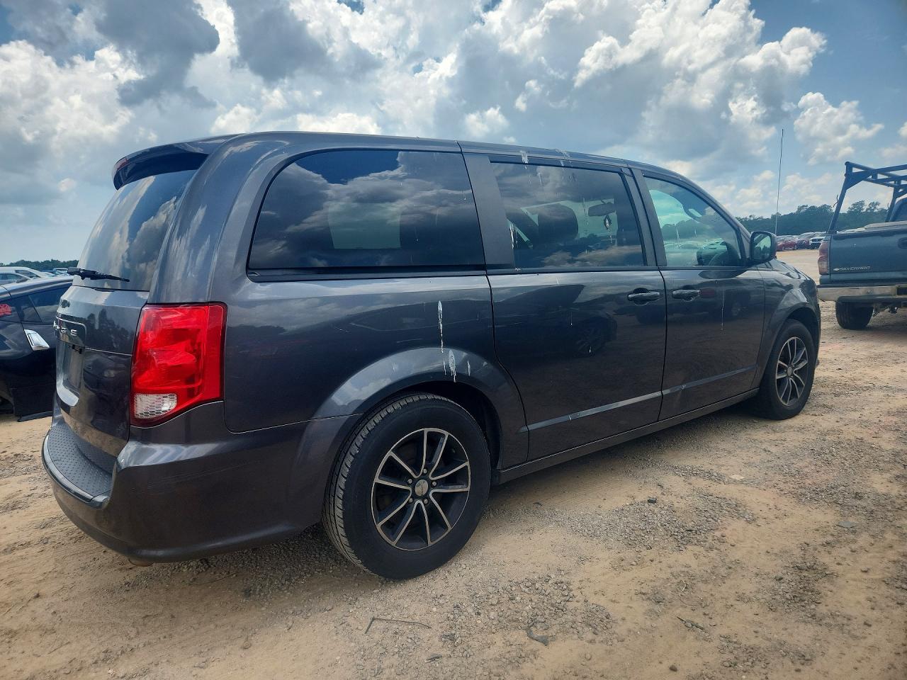 2018 DODGE CARAVAN