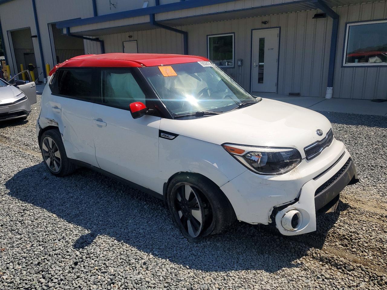 2017 KIA SOUL