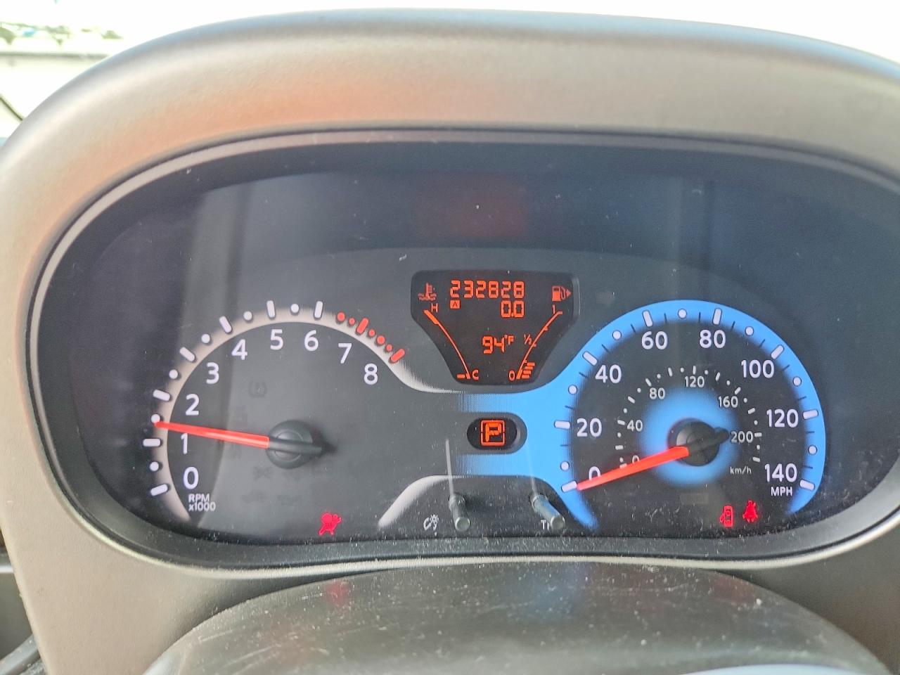 2010 NISSAN CUBE 1.8