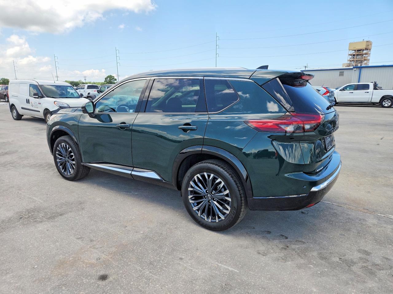 2026 NISSAN ROGUE