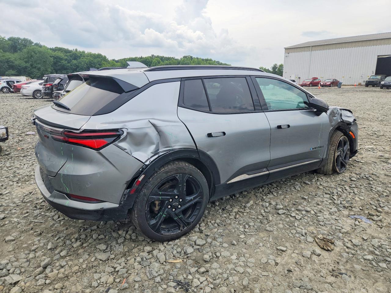 2025 CHEVROLET EQUINOX