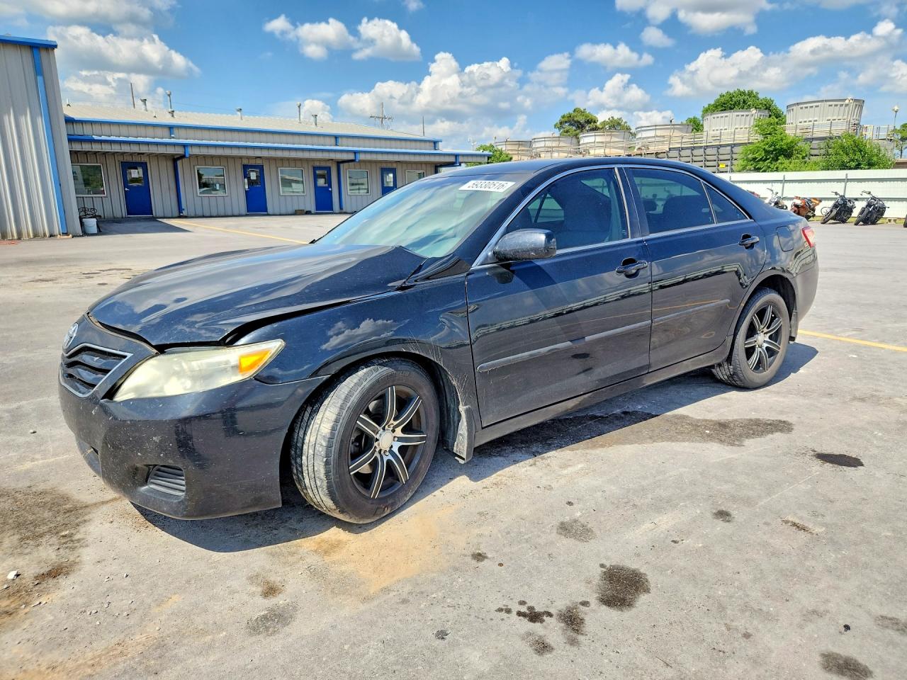 2011 TOYOTA CAMRY