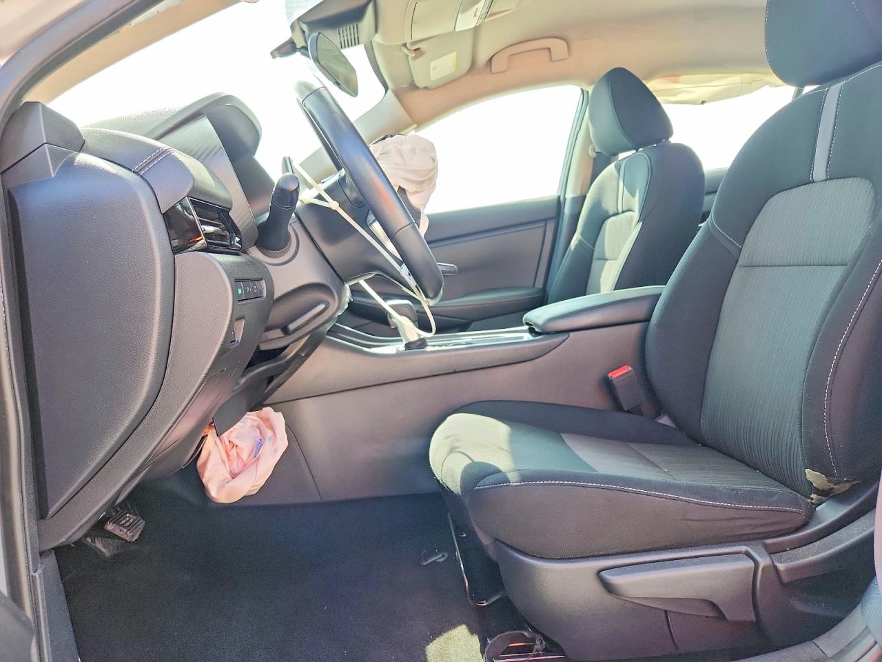 2022 NISSAN SENTRA