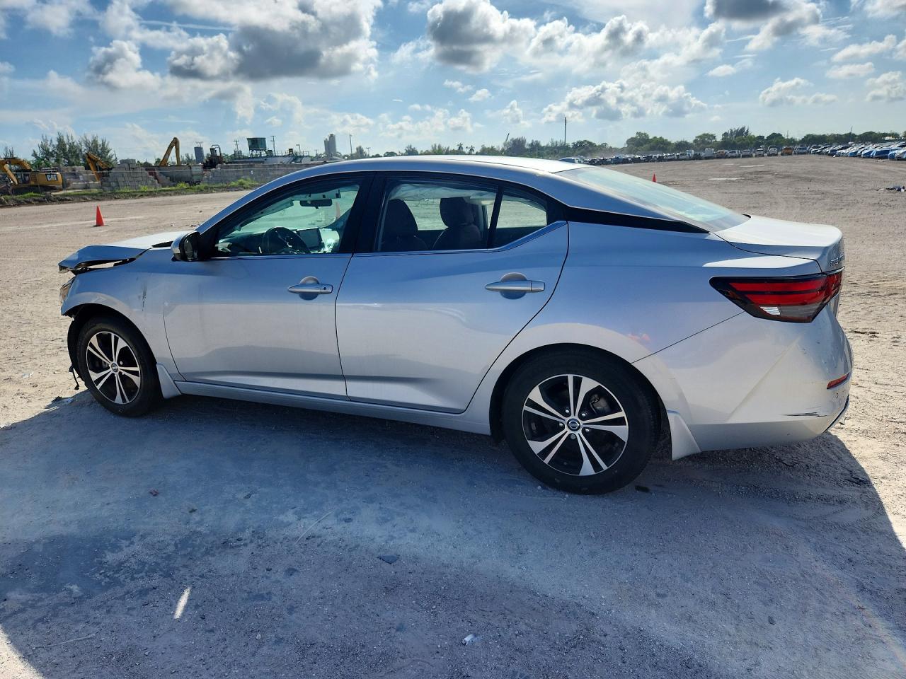 2022 NISSAN SENTRA