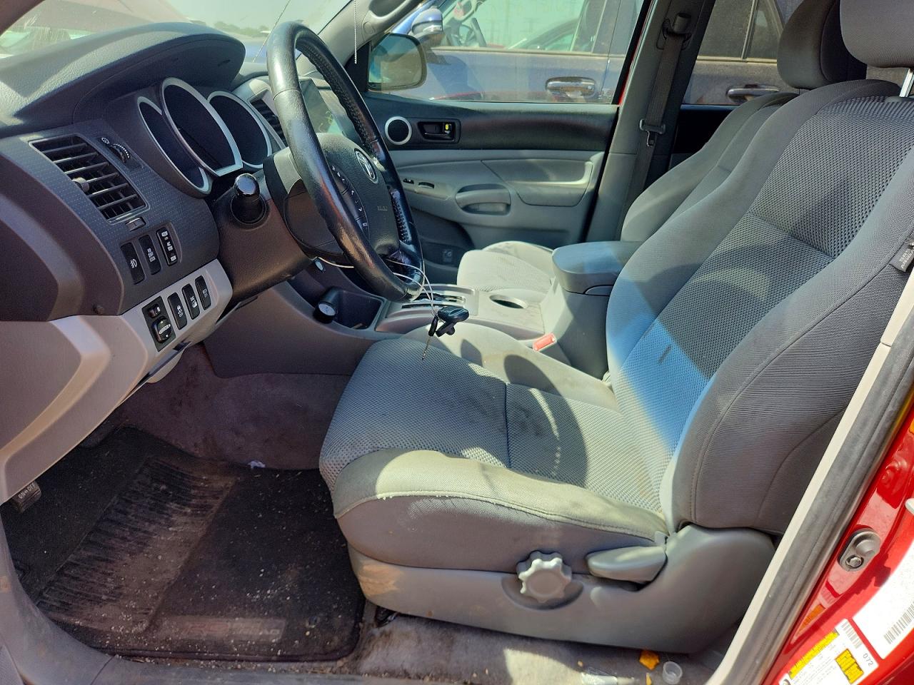 2010 TOYOTA TACOMA