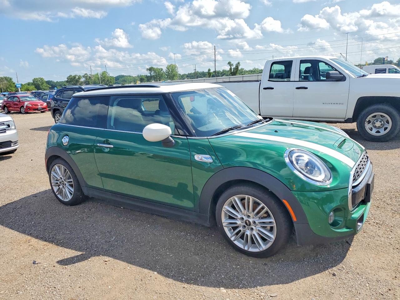 2020 MINI COOPER