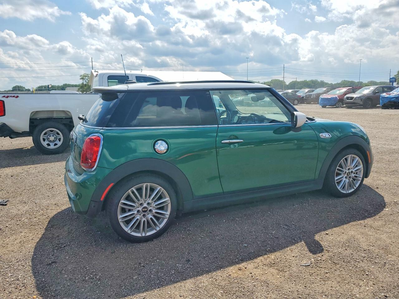 2020 MINI COOPER