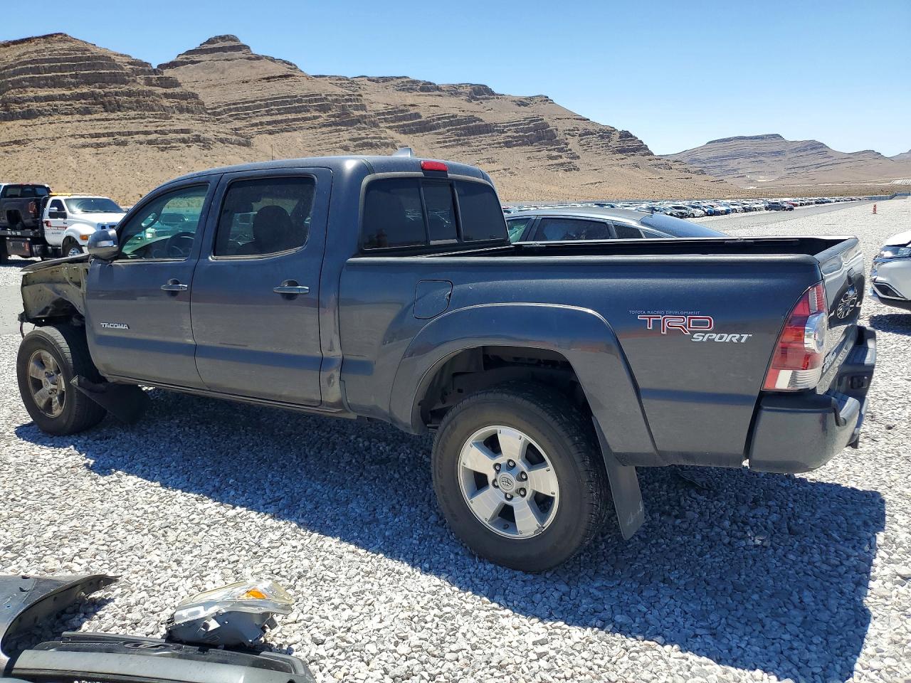 2013 TOYOTA TACOMA