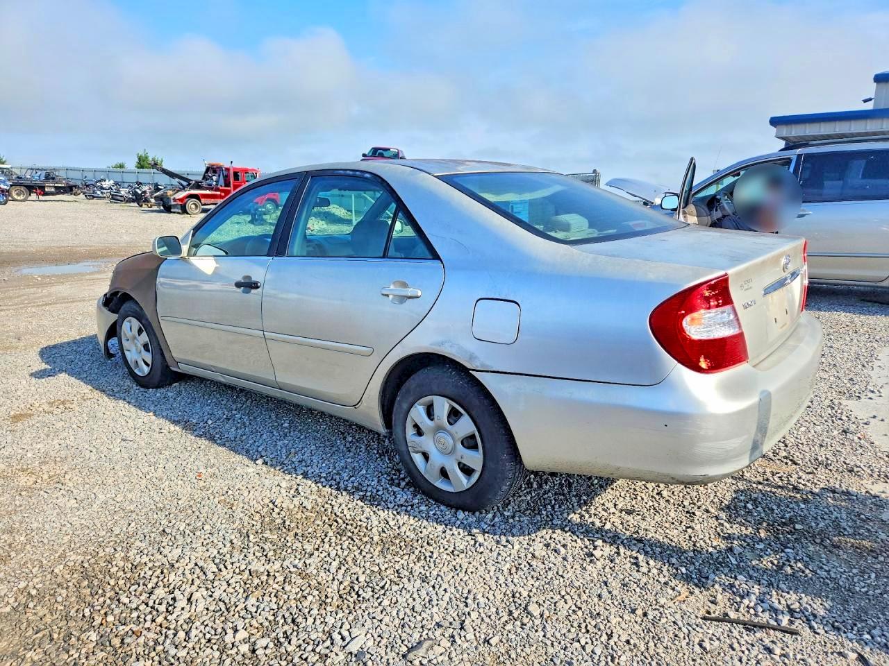 2003 TOYOTA CAMRY