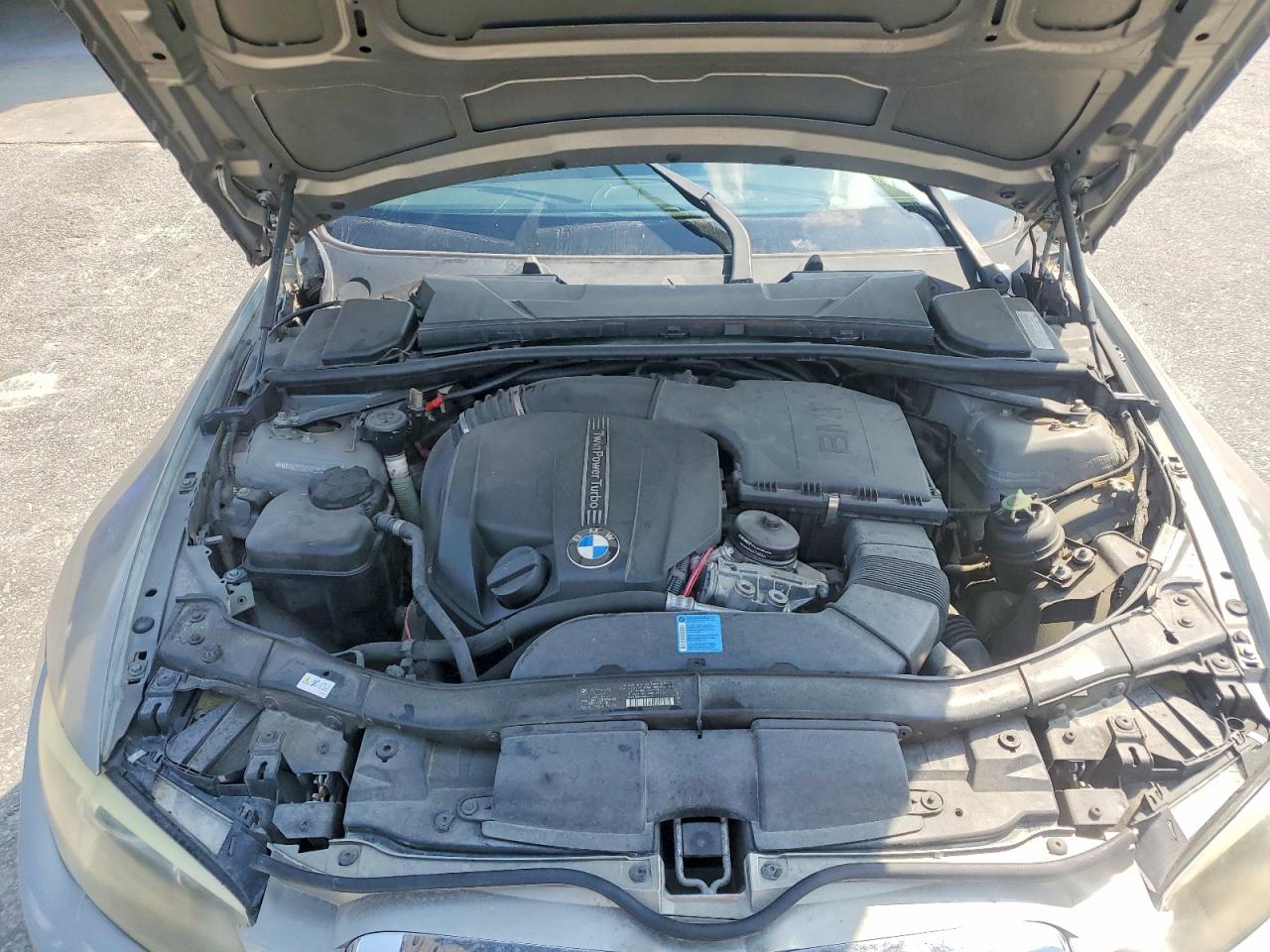 2011 BMW 3 SERIES