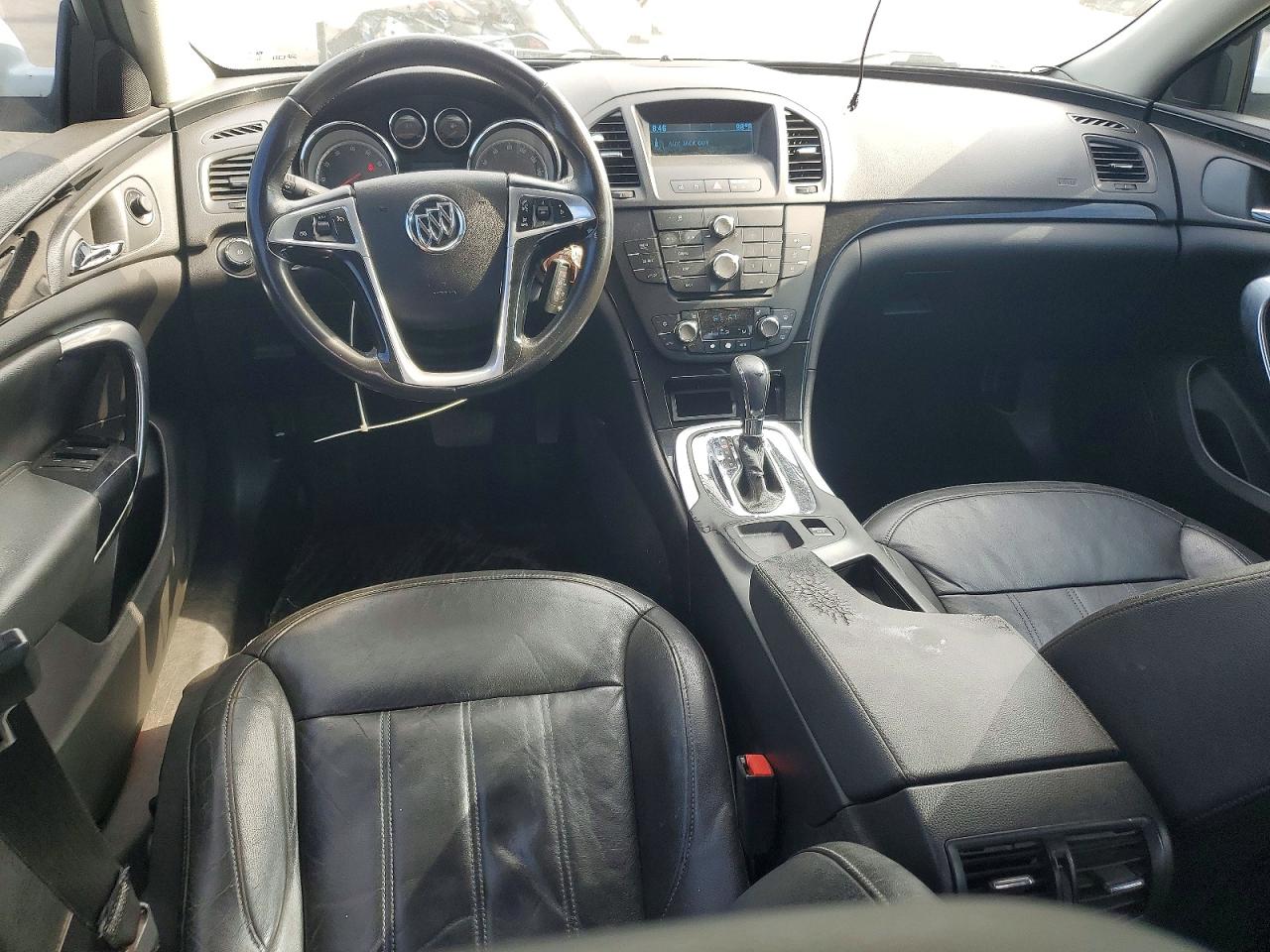 2011 BUICK REGAL