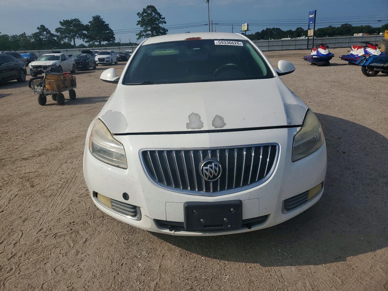 2011 BUICK REGAL