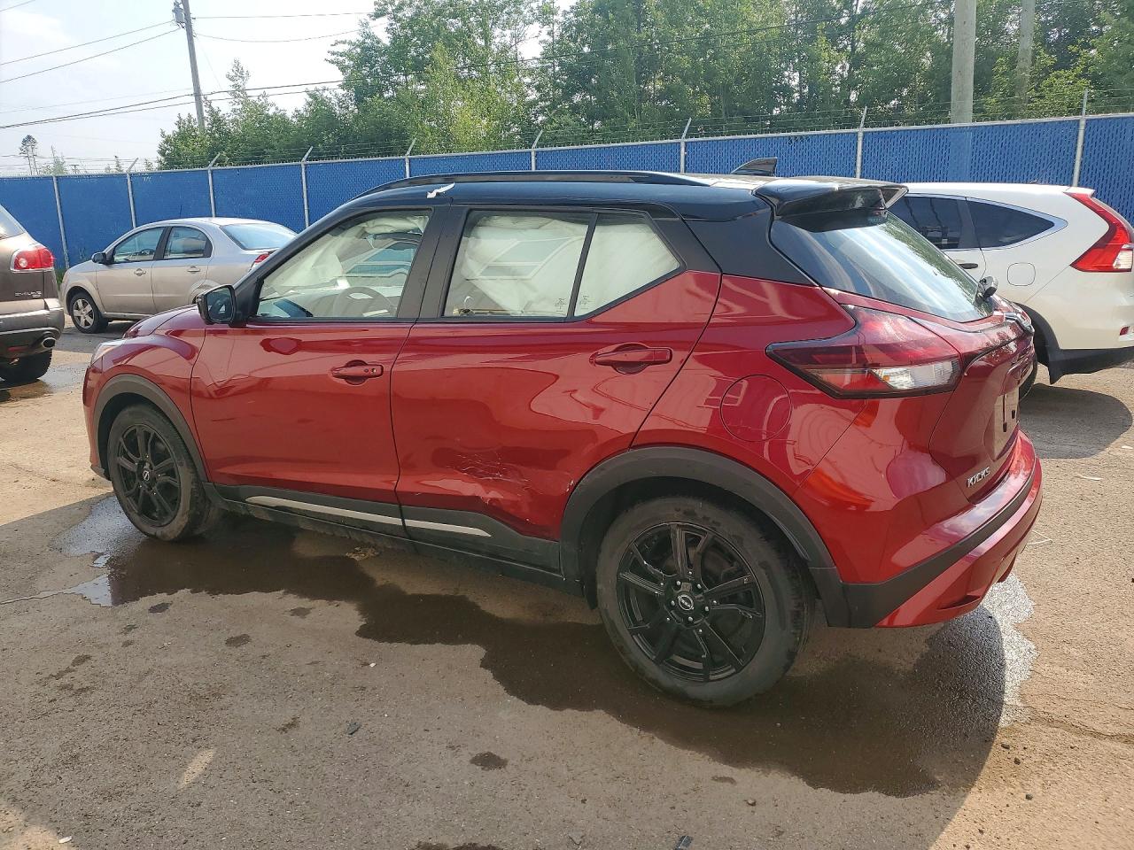 2023 NISSAN KICKS