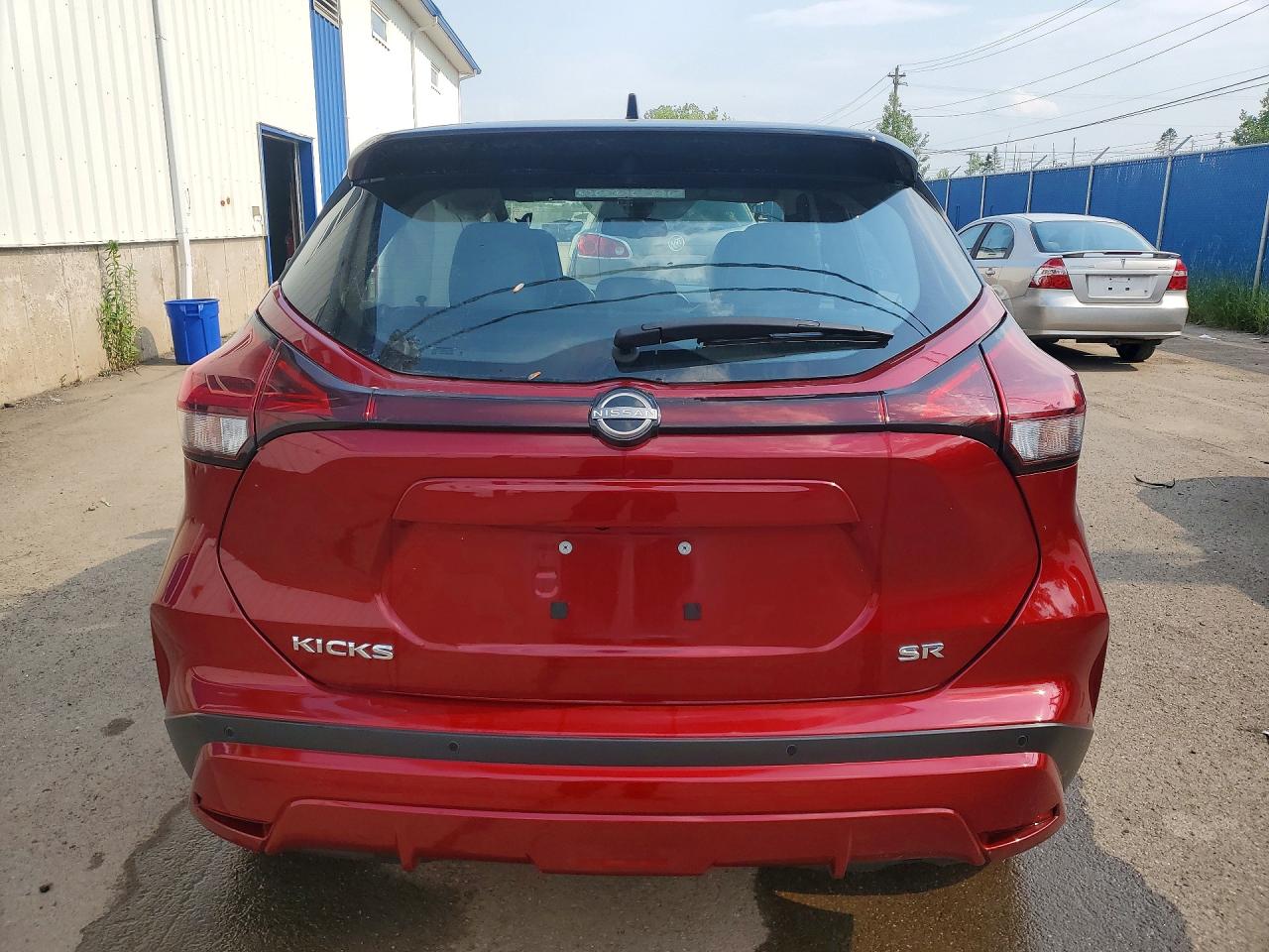 2023 NISSAN KICKS