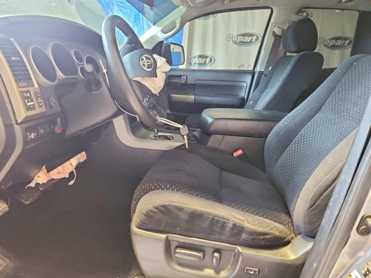 2010 TOYOTA TUNDRA