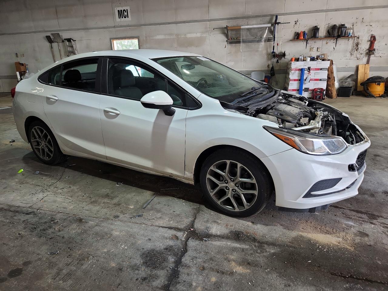 2017 CHEVROLET CRUZE