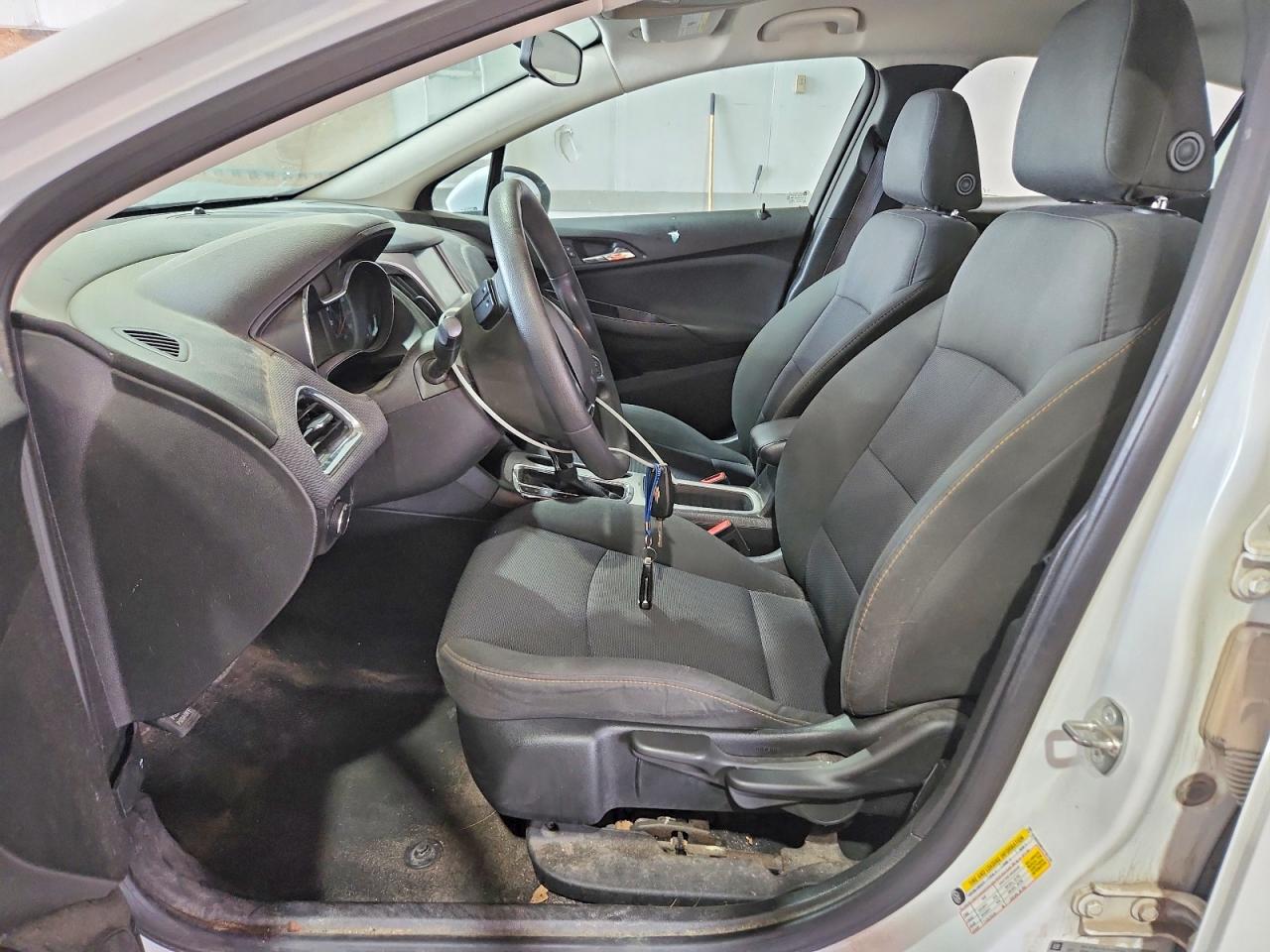 2017 CHEVROLET CRUZE