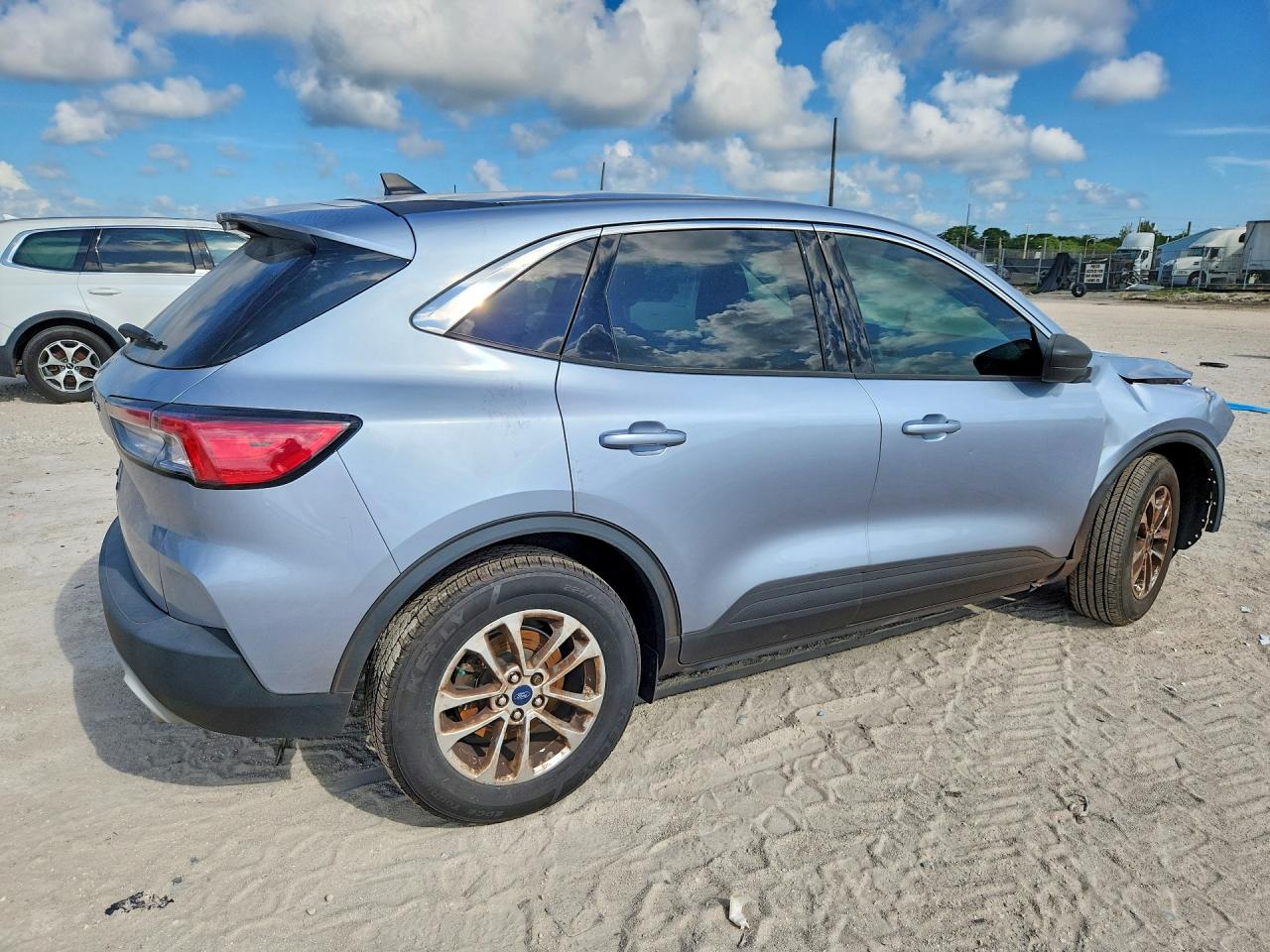 2022 FORD ESCAPE