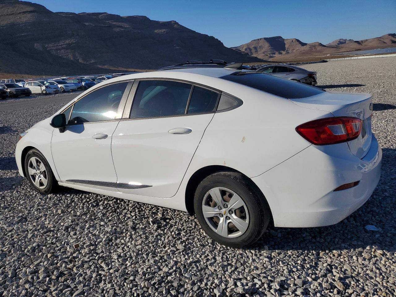 2018 CHEVROLET CRUZE