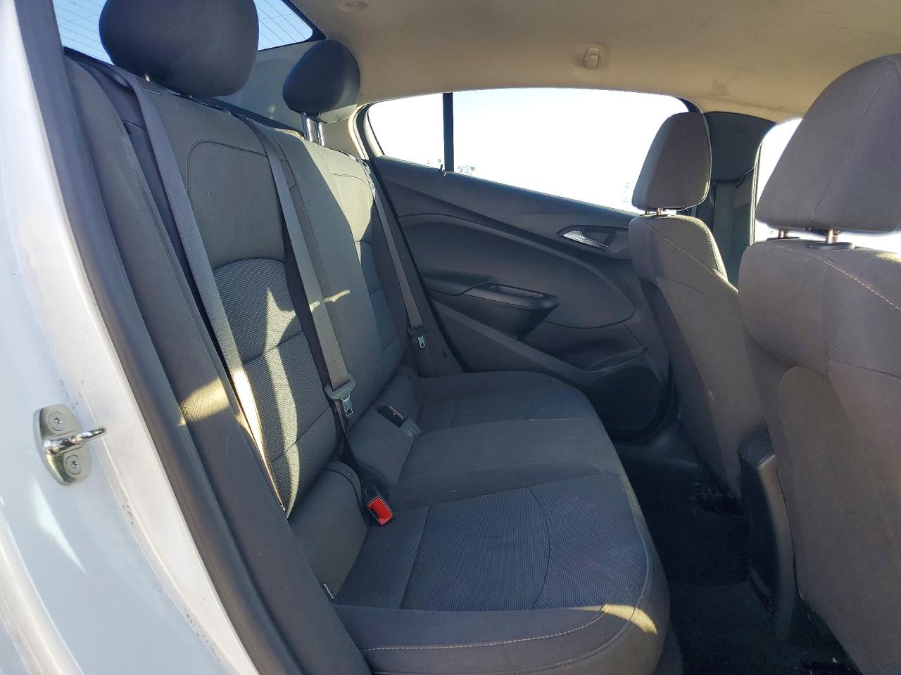 2018 CHEVROLET CRUZE