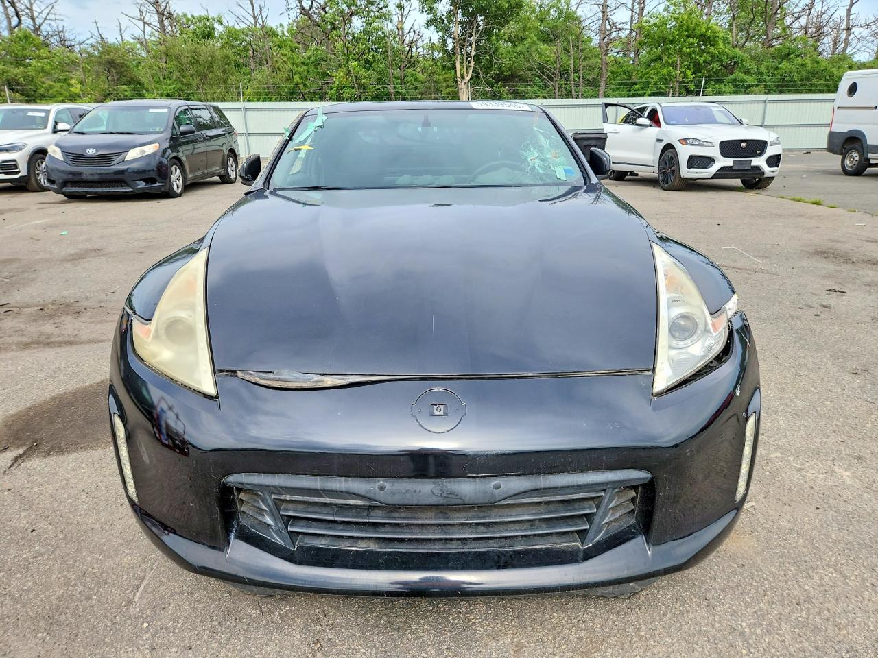 2016 NISSAN 370Z