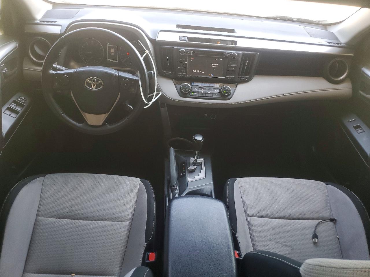 2016 TOYOTA RAV4