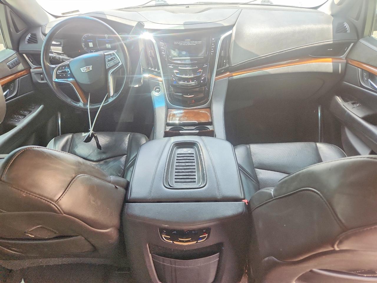 2020 CADILLAC ESCALADE
