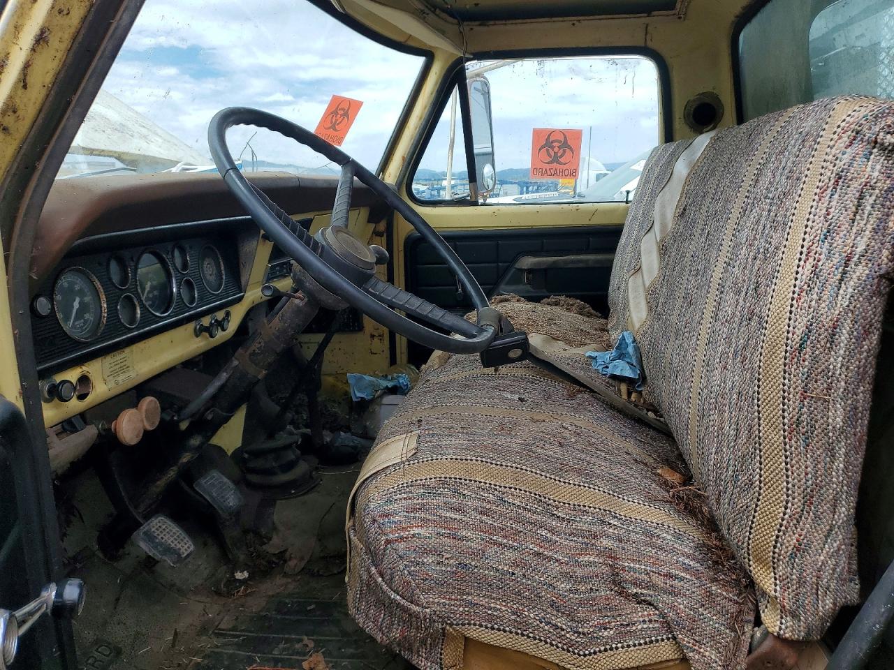 1973 FORD F500