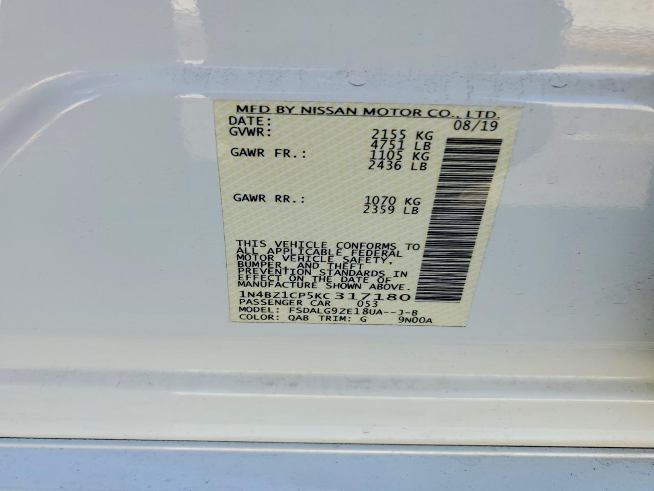 2019 NISSAN LEAF