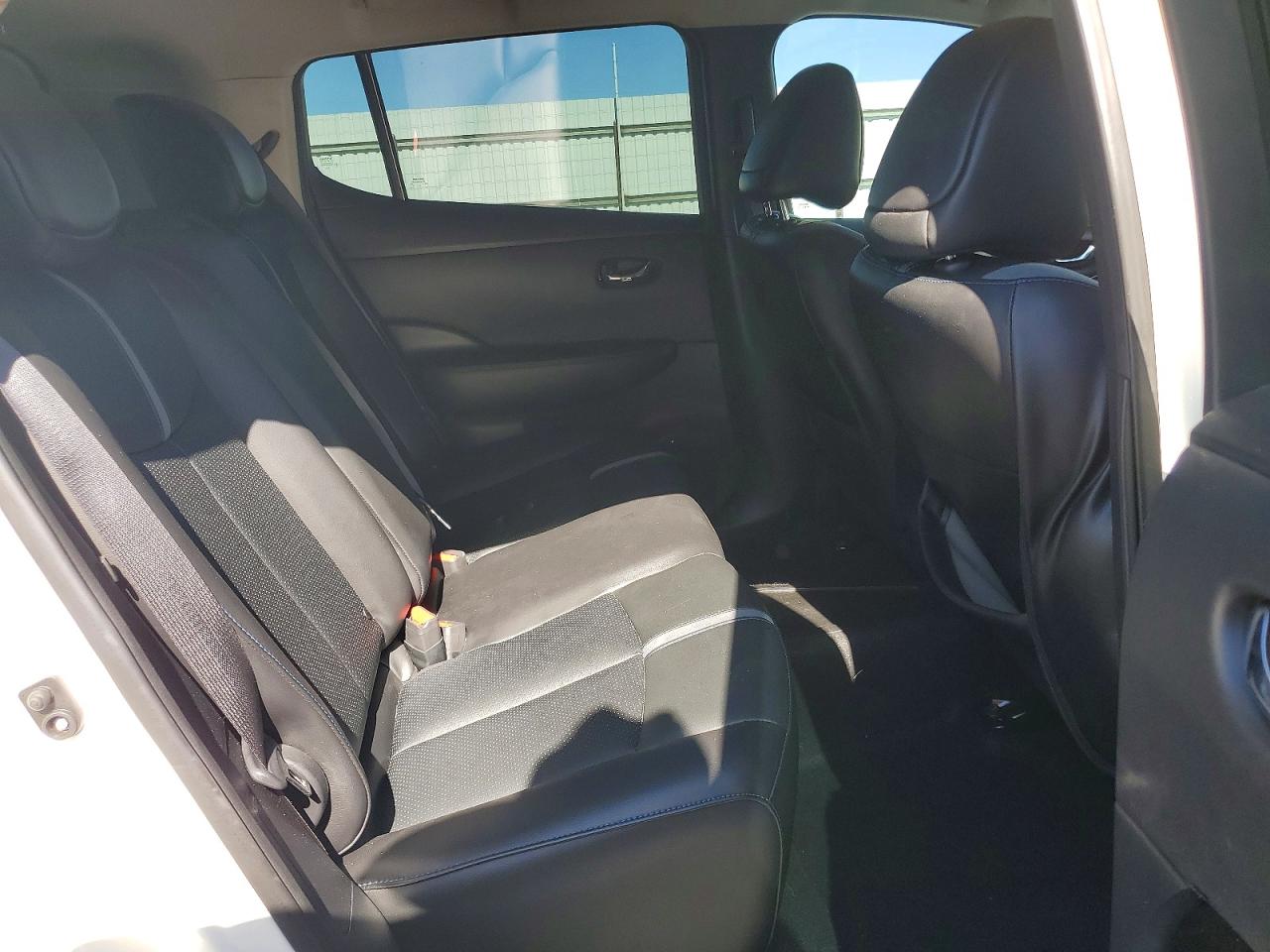 2019 NISSAN LEAF