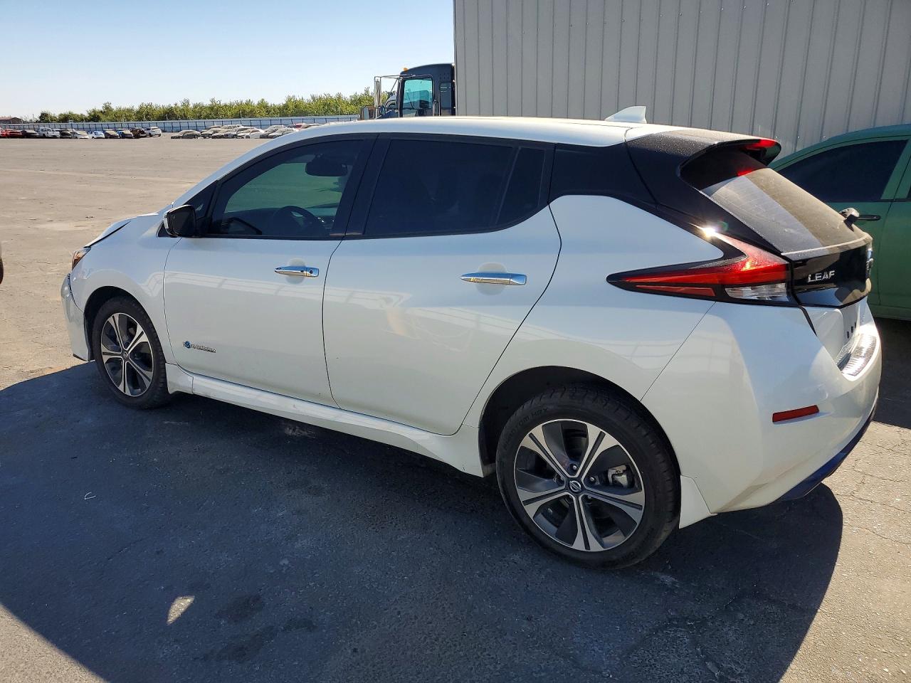 2019 NISSAN LEAF