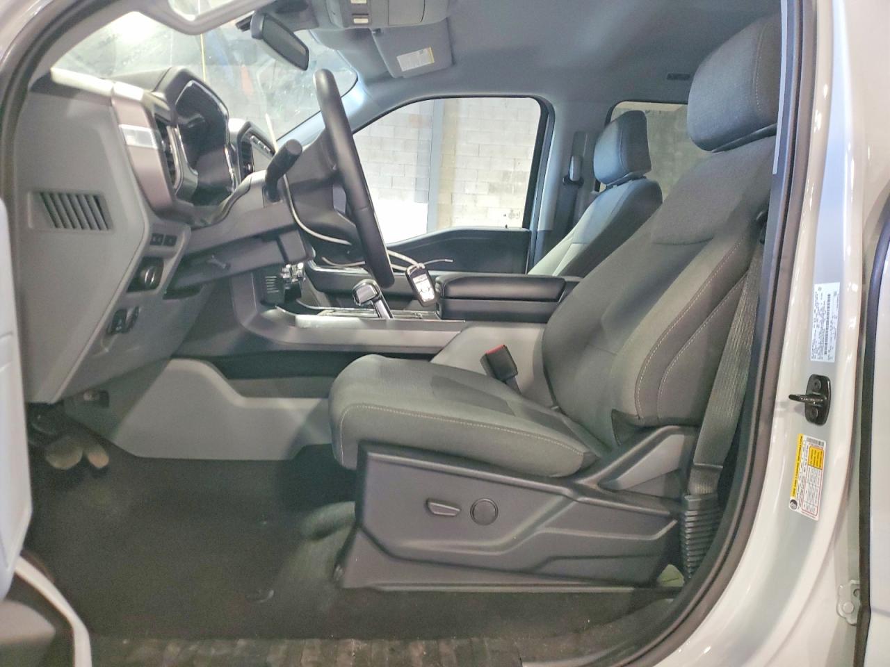 2024 FORD F150