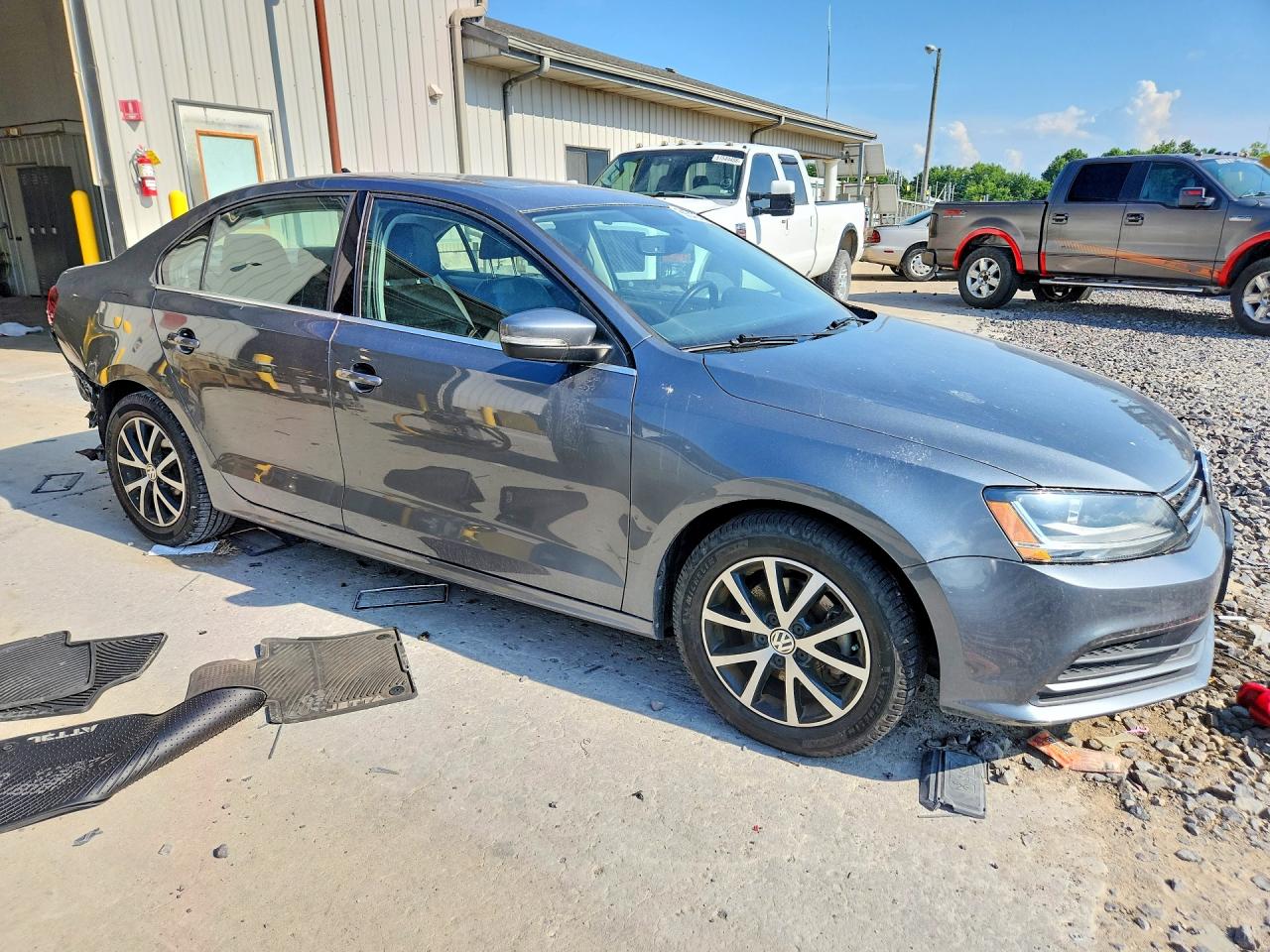 2017 VOLKSWAGEN JETTA