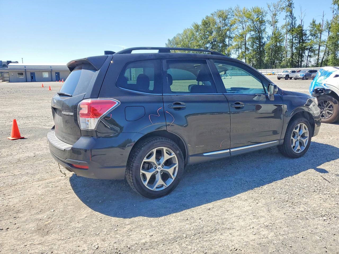 2018 SUBARU FORESTER
