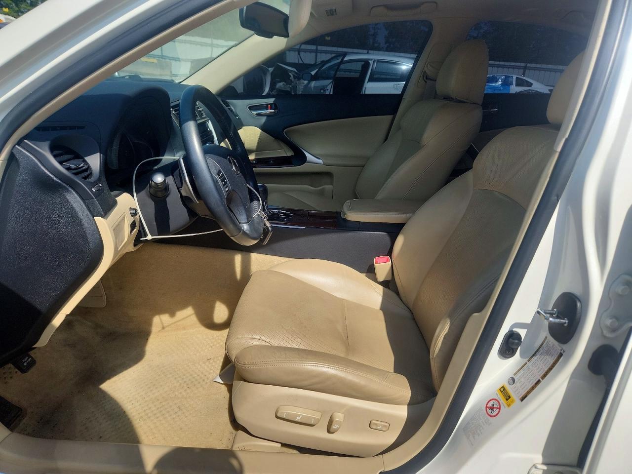 2006 LEXUS IS