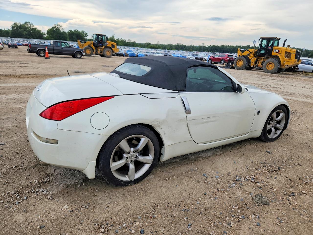 2008 NISSAN 350Z
