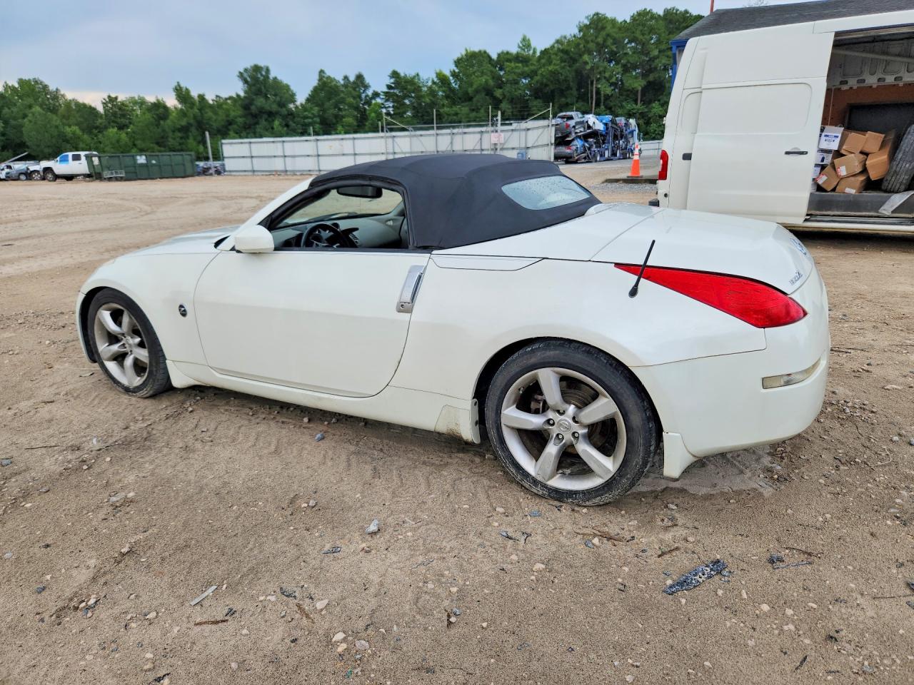 2008 NISSAN 350Z