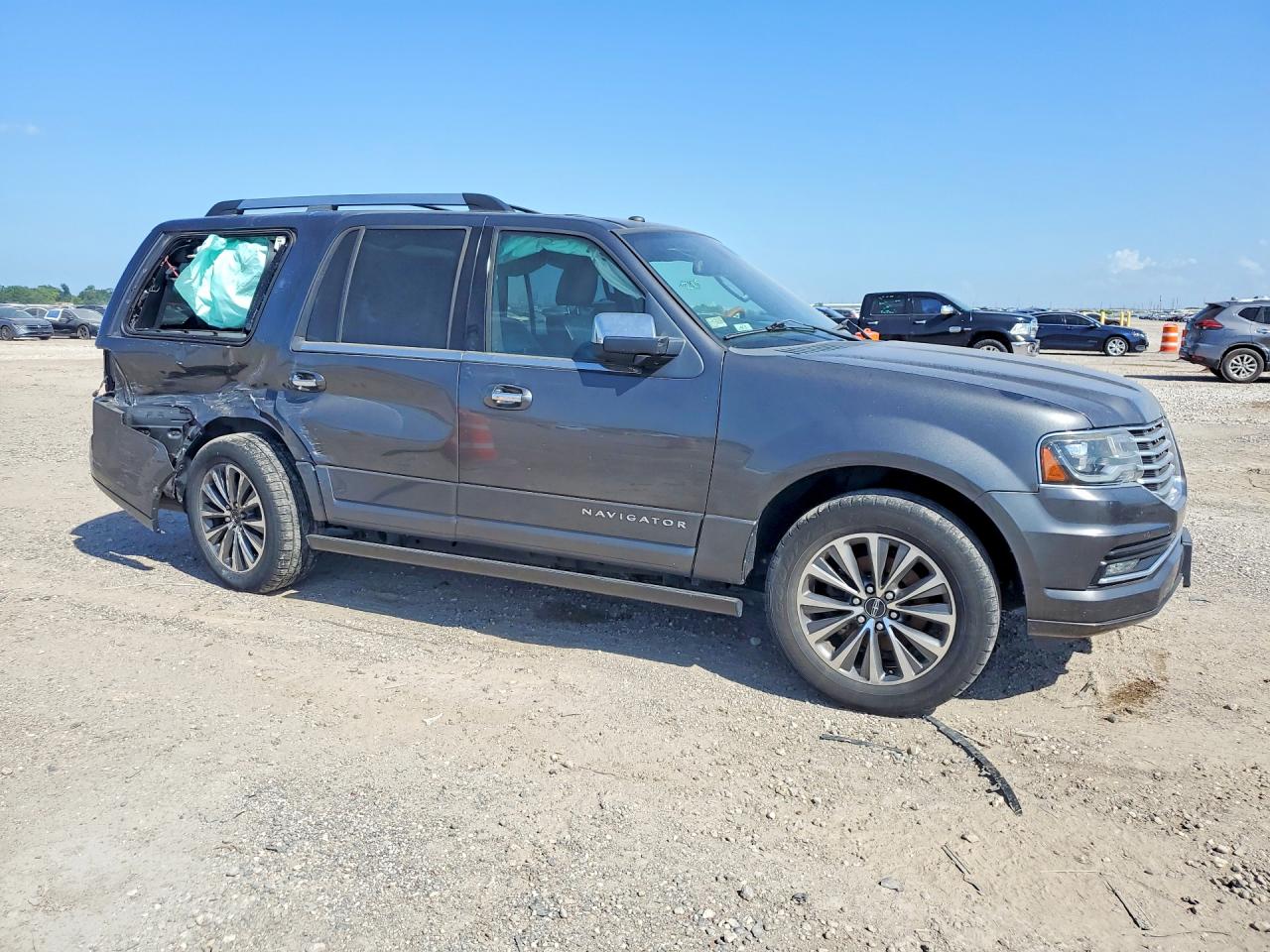 2017 LINCOLN NAVIGATOR