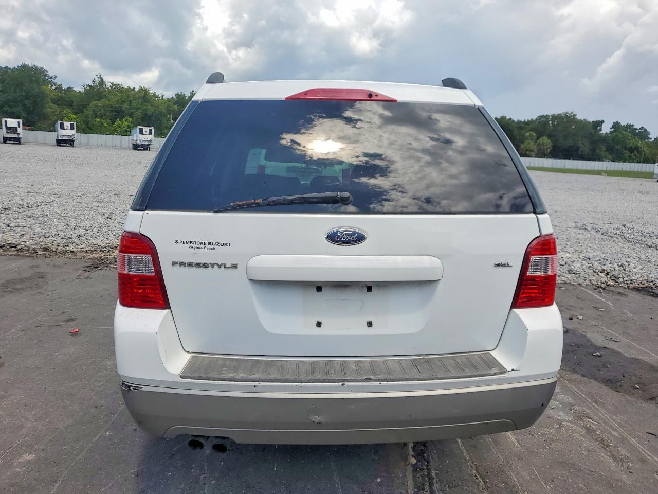 2005 FORD FREESTYLE