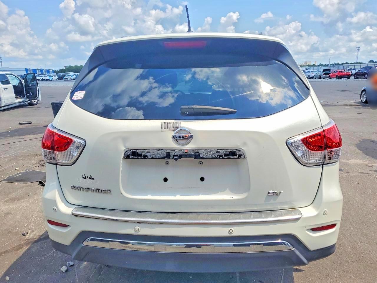 2015 NISSAN PATHFINDER