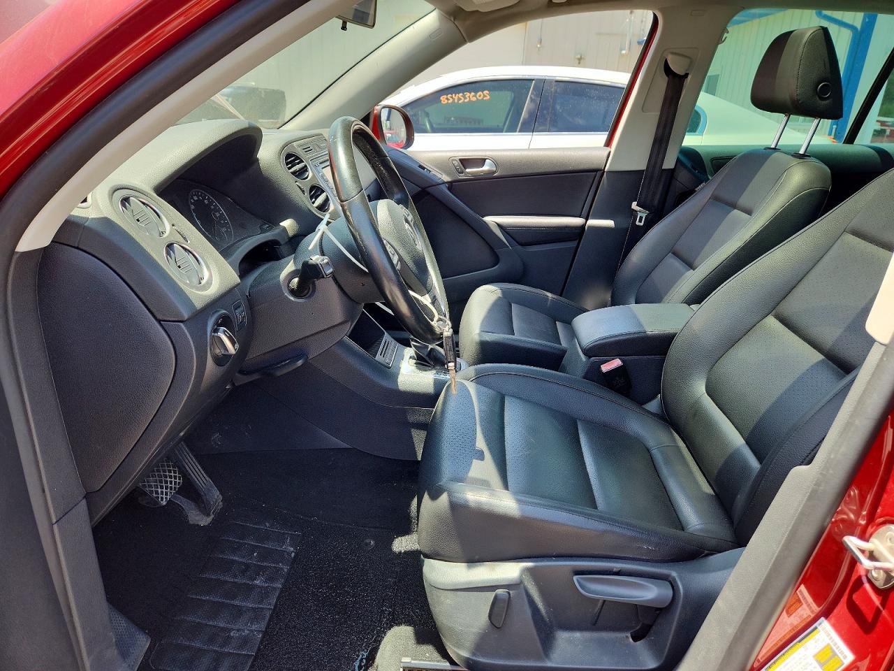 2013 VOLKSWAGEN TIGUAN